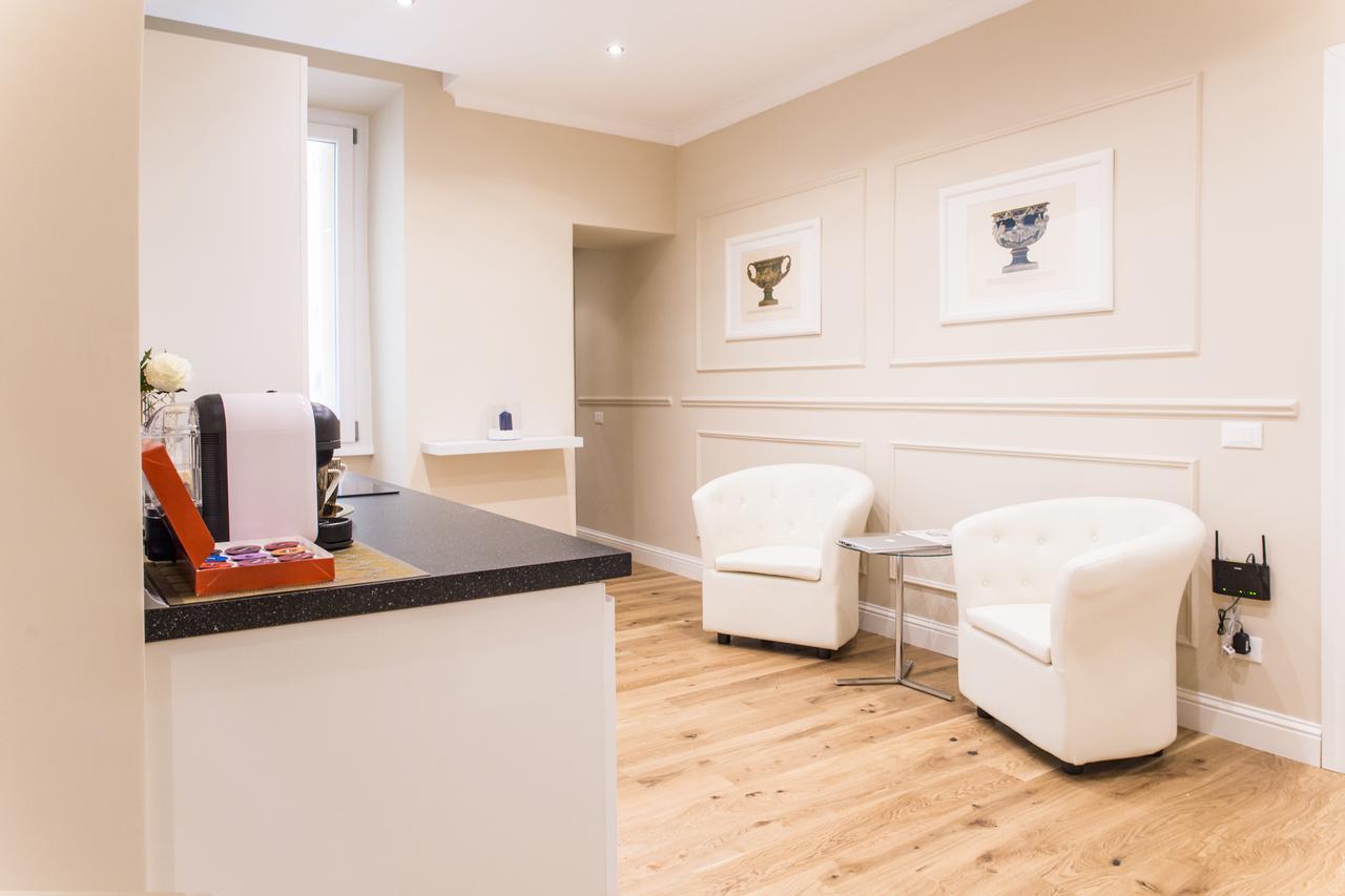 Nazionale Palace Suites Roma Dış mekan fotoğraf